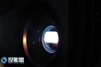 高端家用影音用户的首选 明基W11000高清4K投影机评测