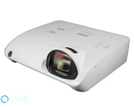 短焦投影机对比选购：雅图LX645W对比明基MW814ST