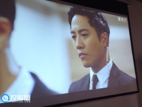 松下PT-UW313C投影仪使用评价：除了分辨率都不错