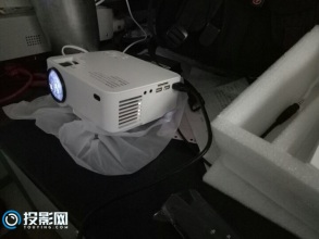 小型投影机 400元以下的手机投影仪瑞视达光米T1使用报告