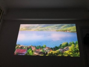 佳睿企鹅极光R11S投影仪使用评价  续航时间稍显不足
