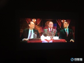 奥图码HD300作为投影仪，打95分！