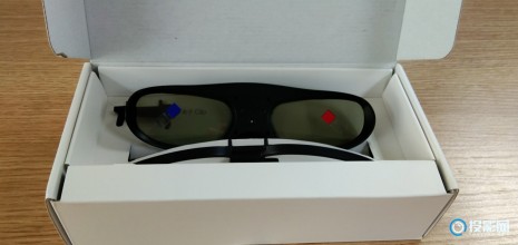 极米3d眼镜上手体验：与极米投影仪适配完美