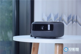 坚果微果H6Plus评测：一款小巧精致的便携式投影仪