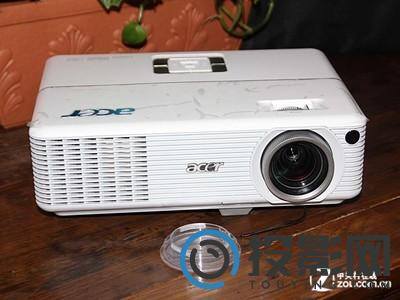 Acer H6500图片